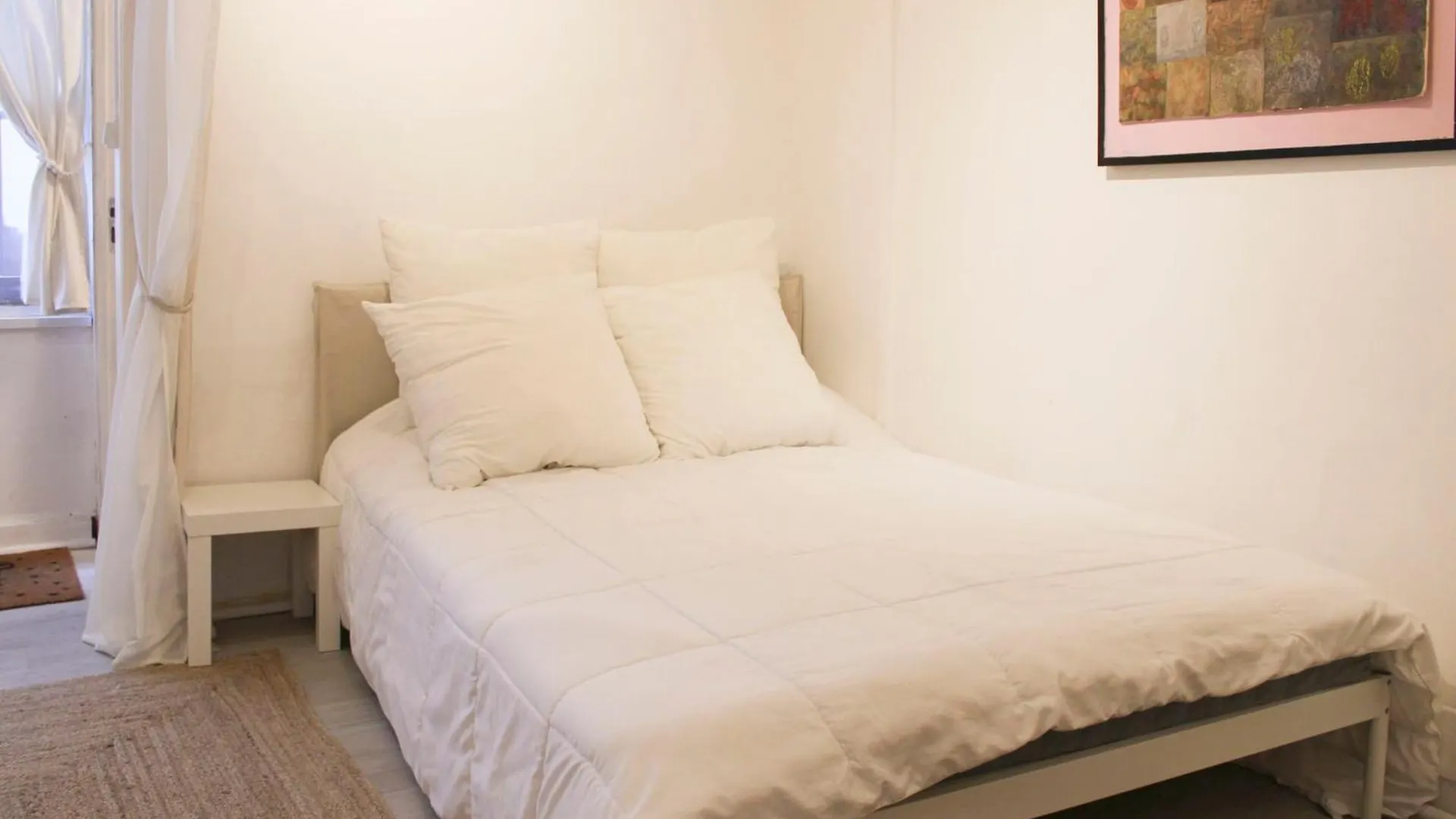 Charming Apartment For 4 People In Paris 15